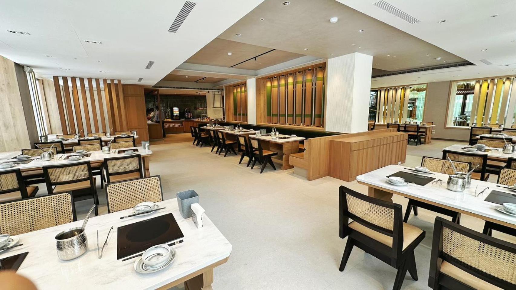 ホテル ロイヤル チーペン Wenquan エクステリア 写真 The interior of the restaurant