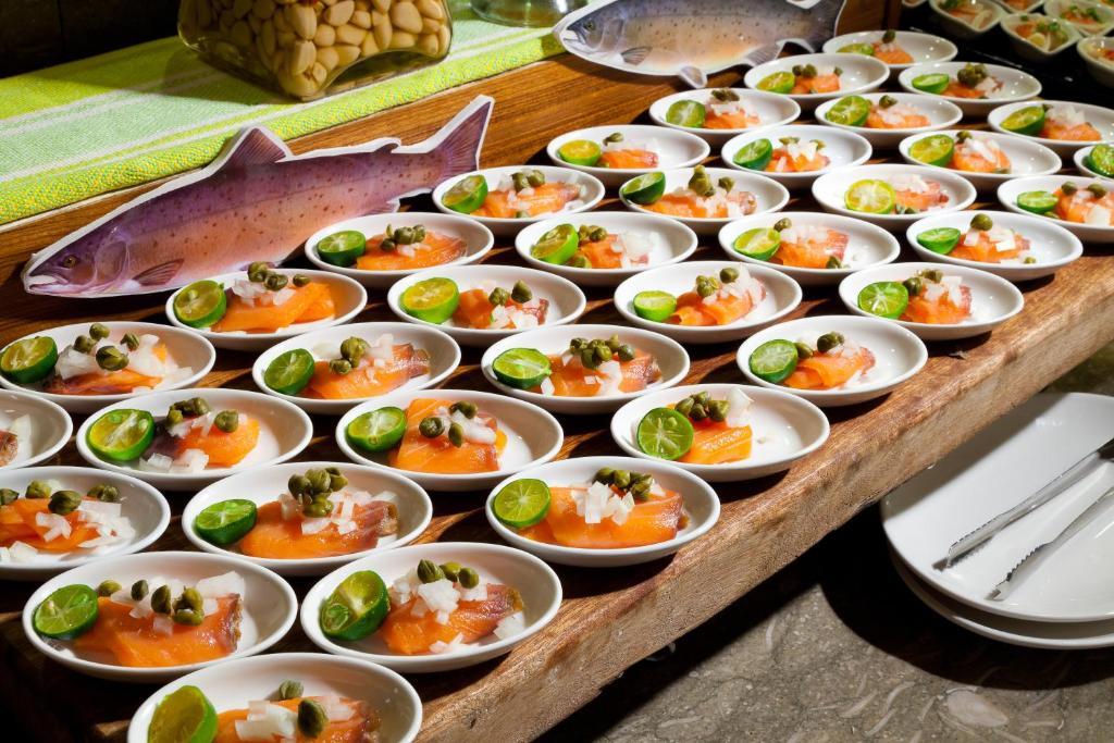 ホテル ロイヤル チーペン Wenquan エクステリア 写真 Bicol Express