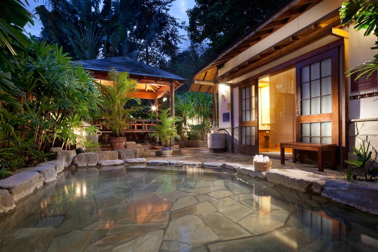 ホテル ロイヤル チーペン Wenquan エクステリア 写真 A private onsen